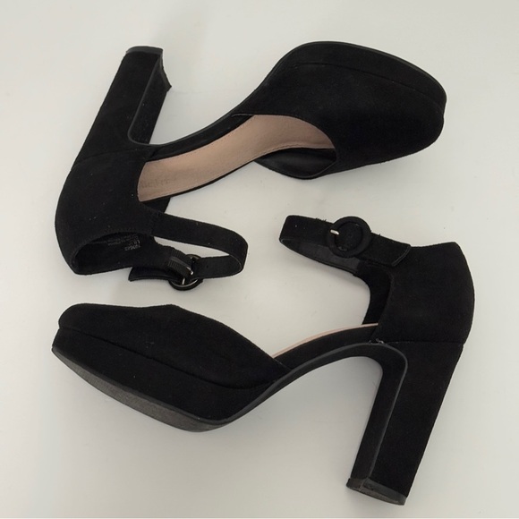 Limelight Lilia-Women's Chunky High Heel Ankle Strap Closed Toe Faux Suede Pumps - Picture 8 of 13